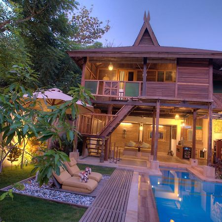 Apalagi Villas Gili Air Exterior photo